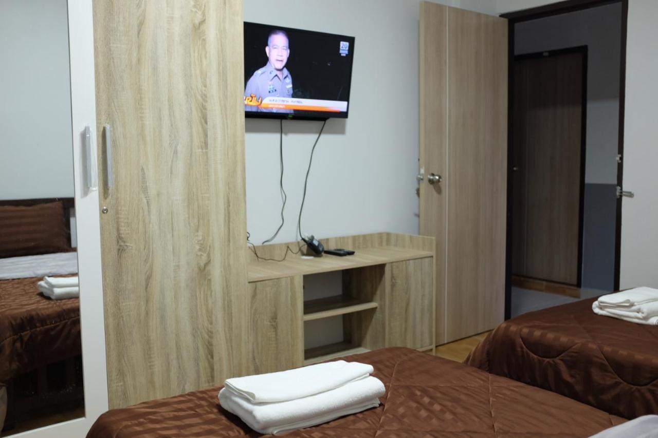 Wj Residence At Suvarnaphumi Банкок Екстериор снимка