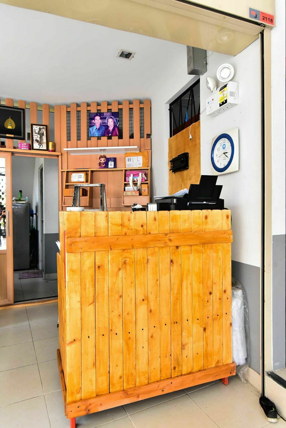 Wj Residence At Suvarnaphumi Банкок Екстериор снимка